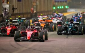 cá cược đua xe F1 với hình ảnh xe đua tốc độ cao