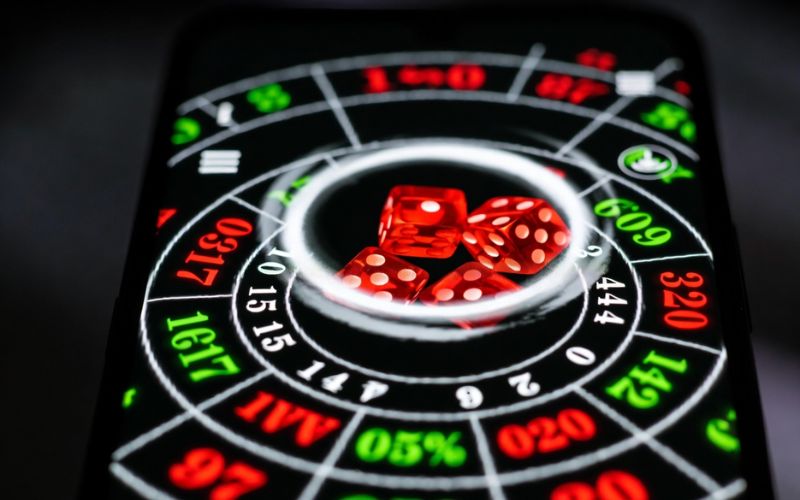 Cấu hình 4GB kết hợp internet mạnh